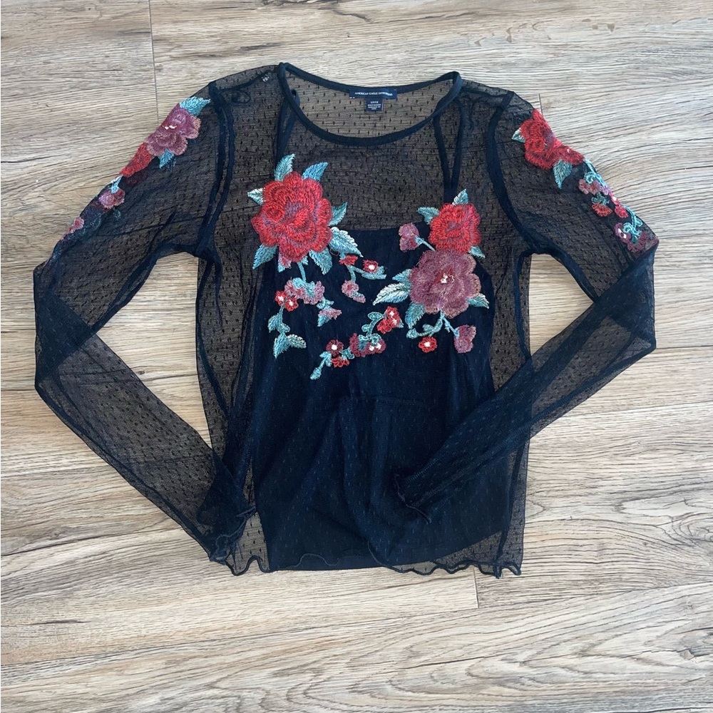 American Eagle Outfitters Mesh Embroidered Top w/ Matching Black Cami, Size: S